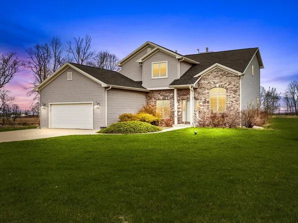 1662 High Ground COURT, Kewaskum, WI 53040