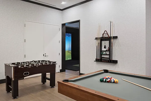 Rented by The Moinian Group | media 16