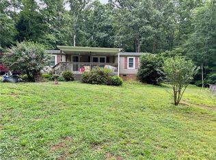 5020 Cashatt Rd, Trinity, NC 27370