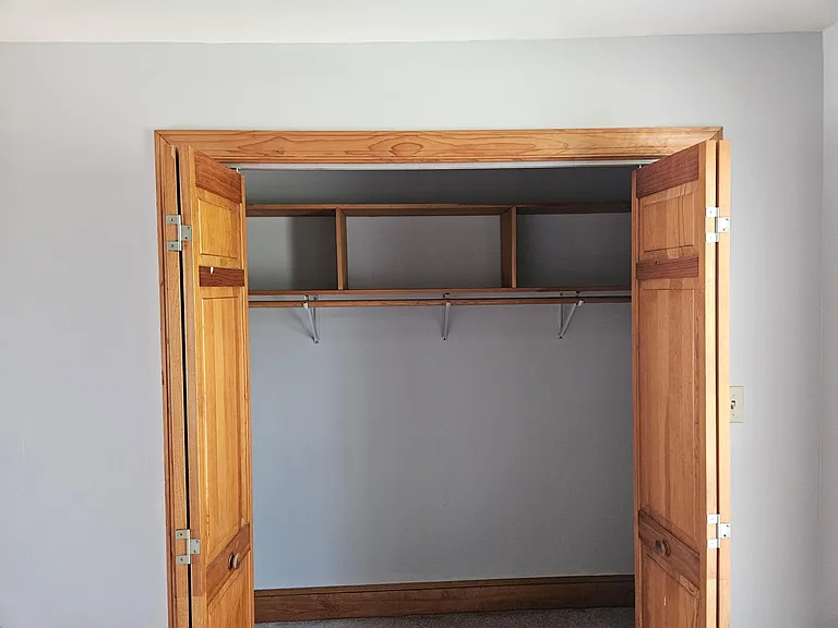 22864 Prince Edward Hwy — Photo 32