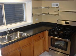 4243 N Bernard St #B, Chicago, IL 60618