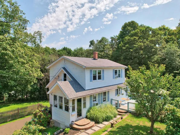 52 Chestnut Grove Road, Watertown, CT 06795