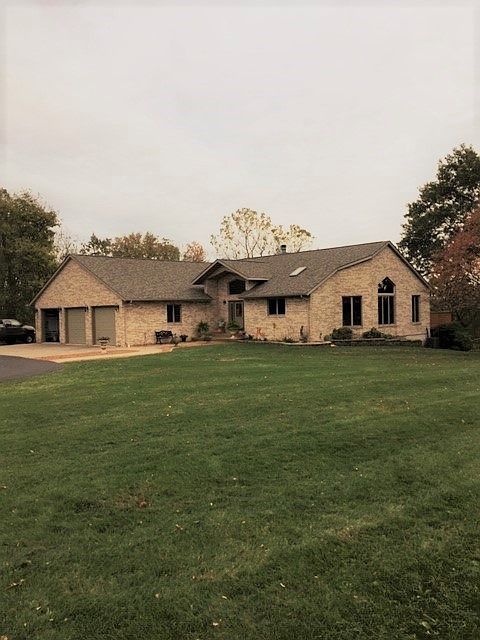 1st image of 205 Woodland Dr