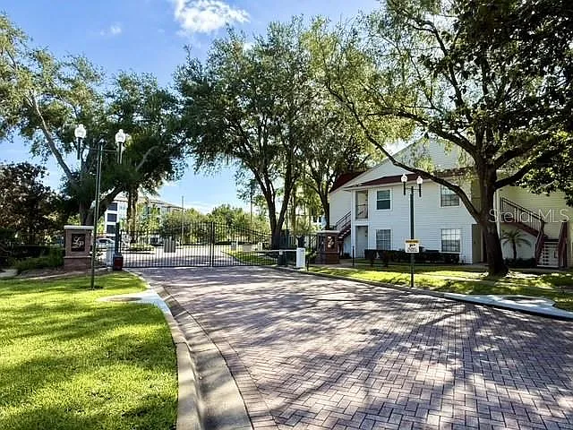 11594 Westwood Blvd #1617 — Photo 35