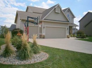 2819 149th St, Urbandale, IA 50323
