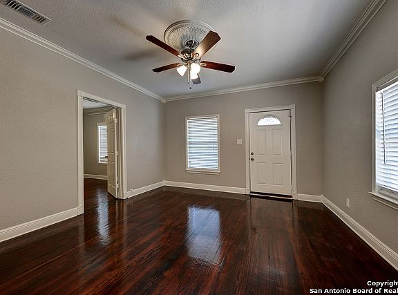 3rd image of 819 F St