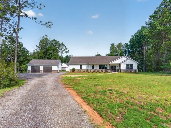 1020 Chesson Hill Dr, Fitzpatrick, AL 36029