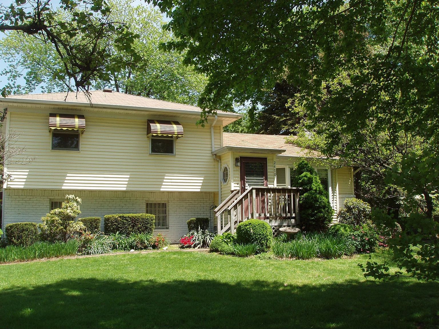 2470 New York Ave, Melville, NY 11747 Zillow