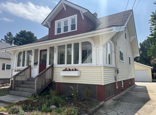 2221 14th St, Two Rivers, WI 54241