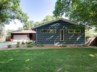 10210 38th Ct N, Plymouth, MN 55441