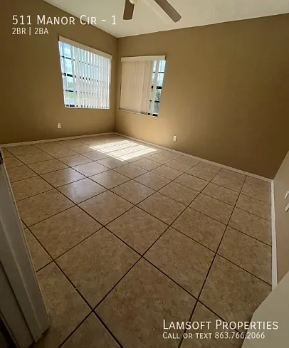 511 Manor Cir #1 — Photo 10