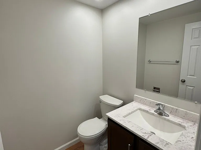 12 Burke Dr #B — Photo 5