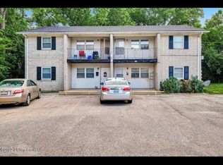 3809 Carpenter Dr APT 4, Louisville, KY 40229