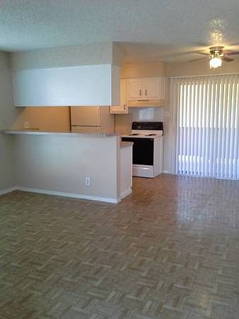 1st image of 2662 NW 18th St