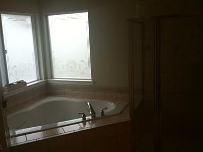 3rd image of 10418 124th Ave NE