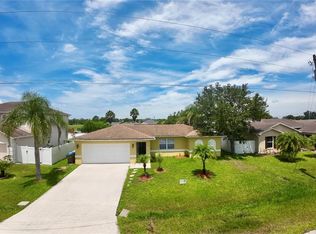 724 Versailles Ln, Kissimmee, FL 34759