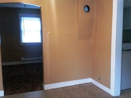 2nd image of 408 Miller St