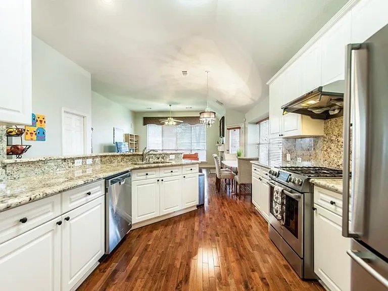 2793 Vista Bluff Blvd — Photo 2