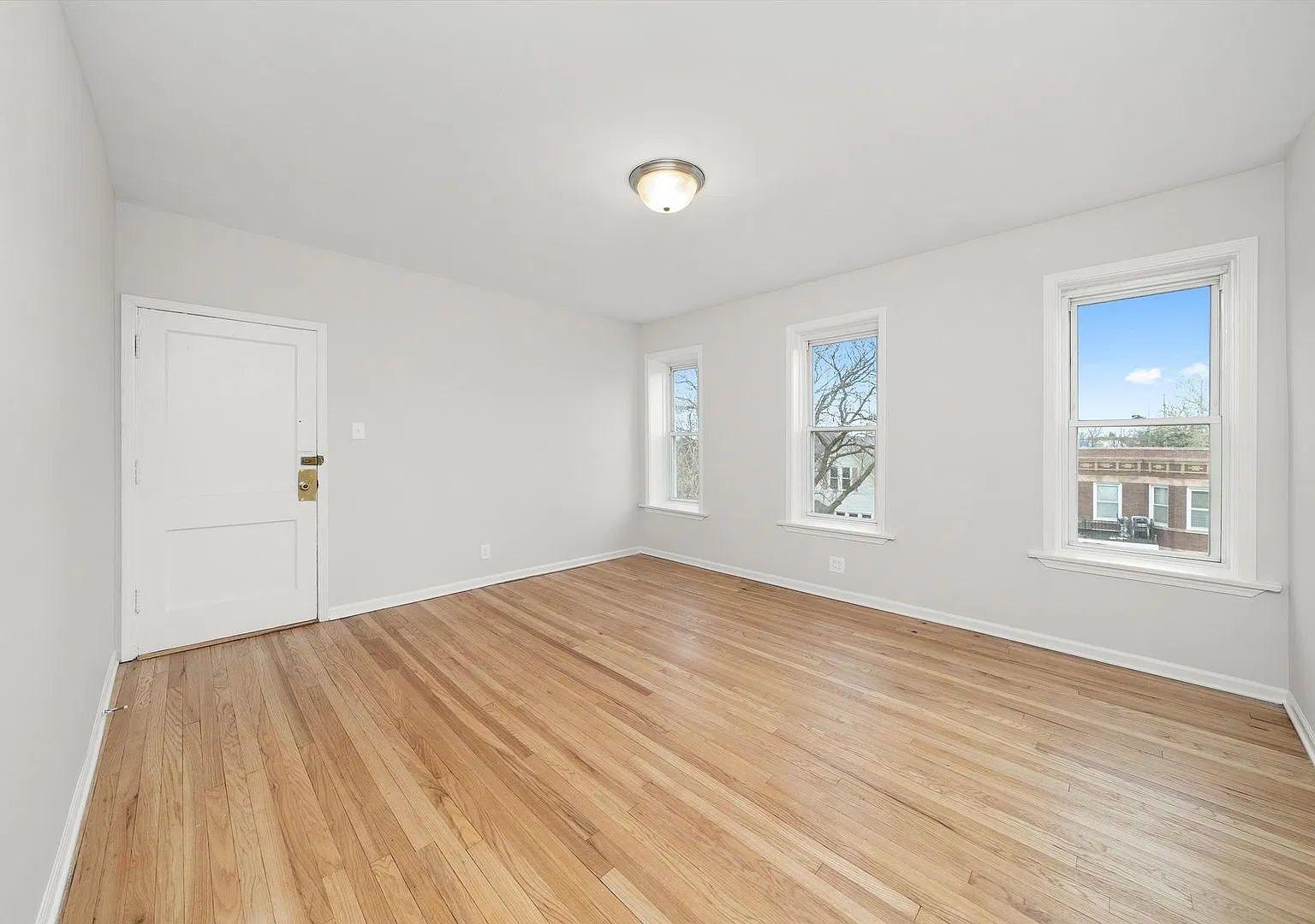 3000 N. Whipple LLC — Photo 2