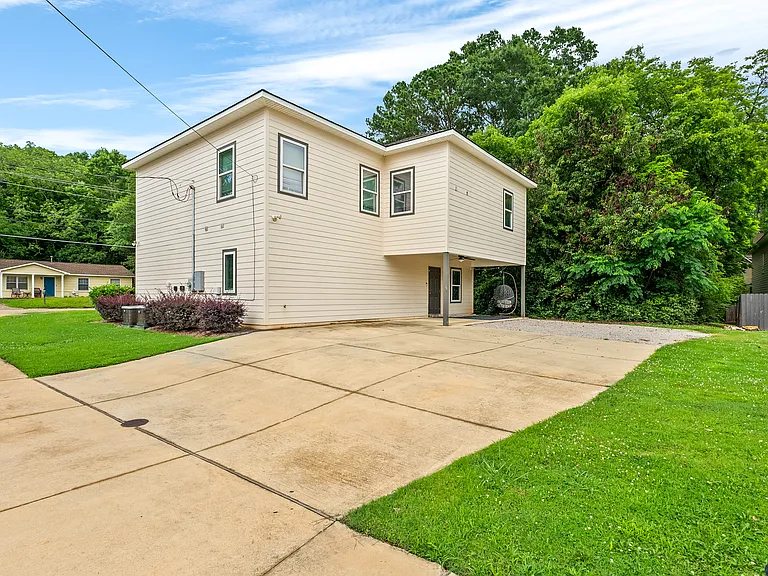363 W Drake Ave — Photo 27