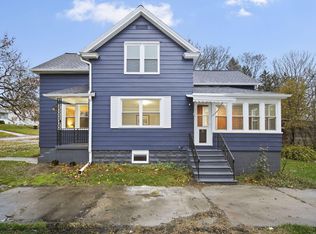 1427 Joy Ave, Jackson, MI 49203