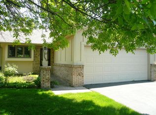 3050 Maple Villa Dr SE, Grand Rapids, MI