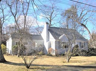2 Paul St, Natick, MA 01760