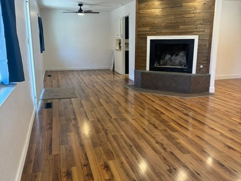 1030 W 1st Ave — Photo 10