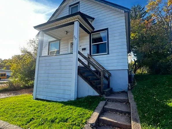 607 E 7th St, Duluth, MN 55805