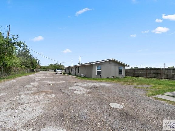 3rd image of 5994 Southmost Rd