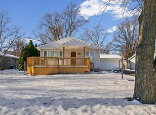 1105 S Kinch St, Urbana, IL 61802