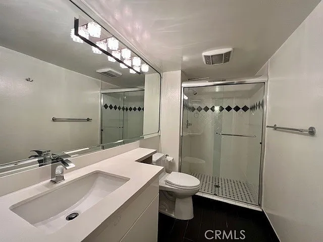 7210 Raintree Cir #210 — Photo 9