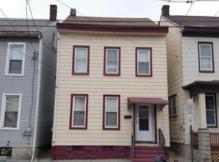 325 S 9th St, Lebanon, PA 17042