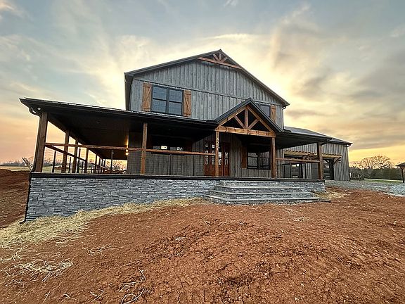 2nd image of 4521 Big Springs Rd