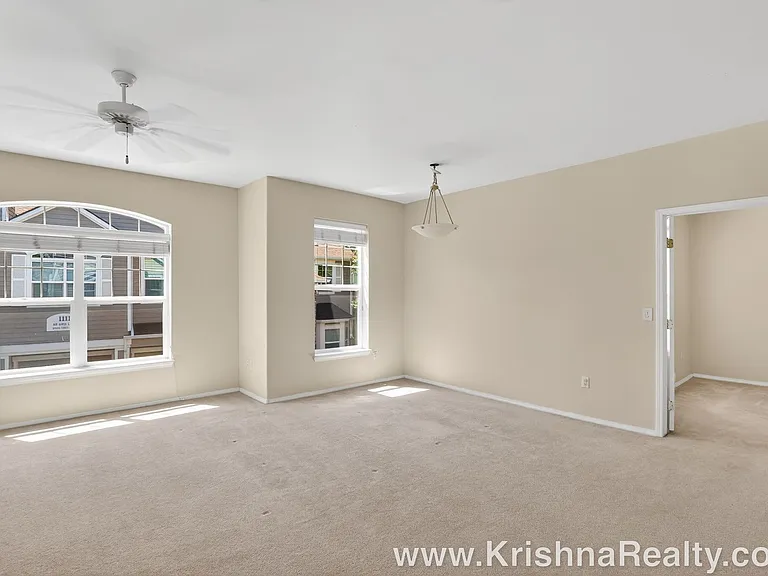 1175 NE 64th Ln #1109 — Photo 3