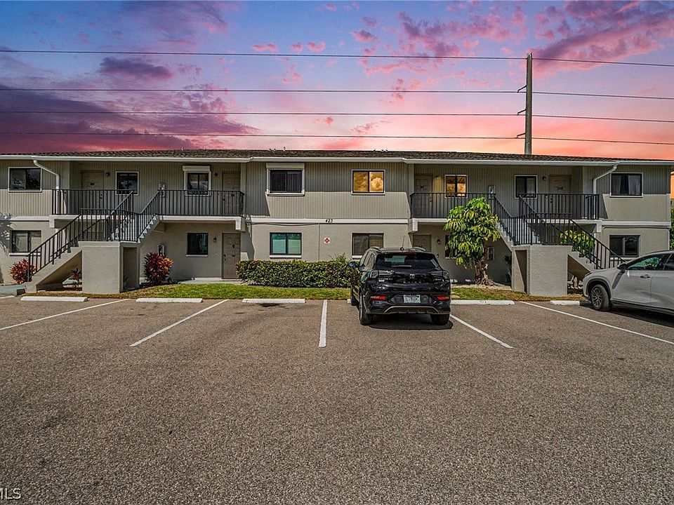 1st image of 423 Cape Coral Pkwy W #203-207