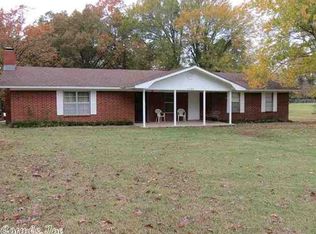 5100 Old Warren Rd, Pine Bluff, AR 71603