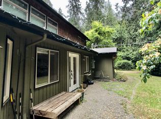 9012 Nisqually Way NE, Bainbridge Island, WA 98110