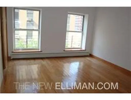 Rented by Douglas Elliman | media 16