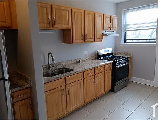7502 S Eggleston Ave — Photo 5