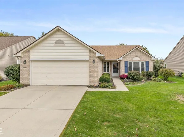 18878 Round Lake Rd, Noblesville, IN 46060