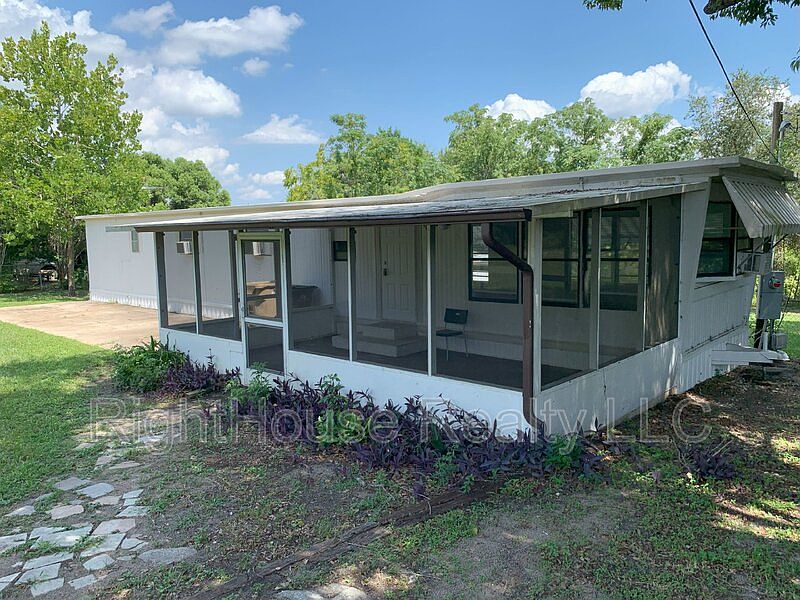 1st image of 10836 Luana Dr