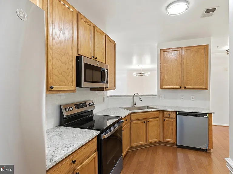 13851 Belle Chasse Blvd #315 — Photo 11