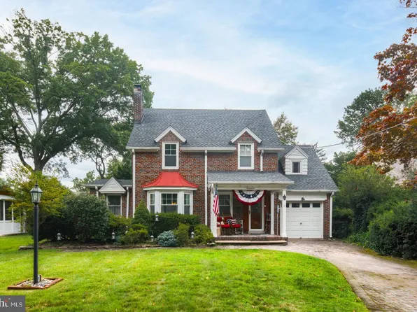 17 2nd Ave, Haddon Heights, NJ 08035