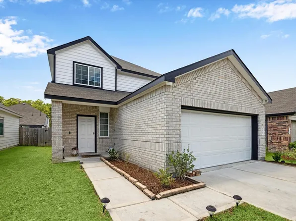 2442 Tavo Trails Dr, Conroe, TX 77301