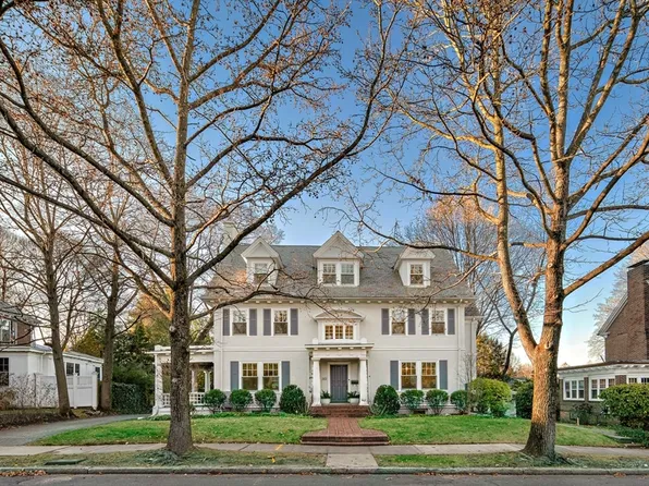 265 Dean Rd, Brookline, MA 02445