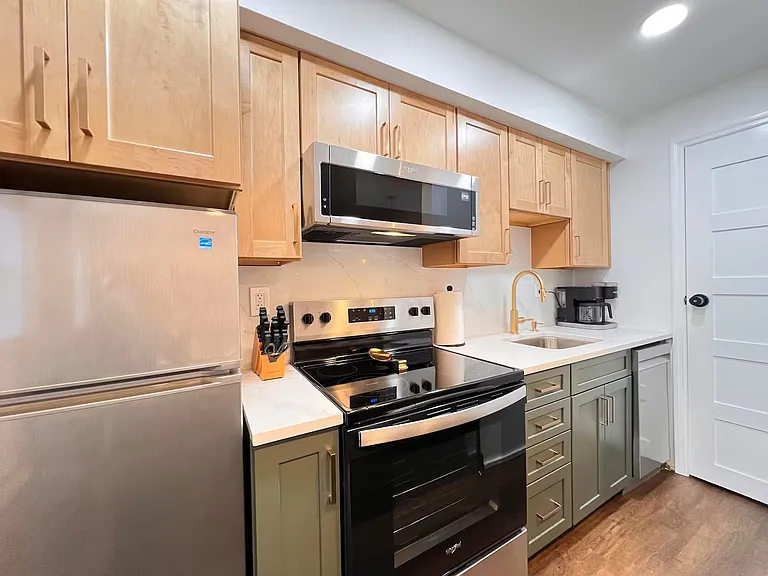 229 Jay St #2 — Photo 7