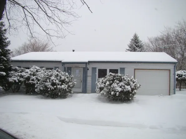22003 E Churchill Dr, Richton Park, IL 60471