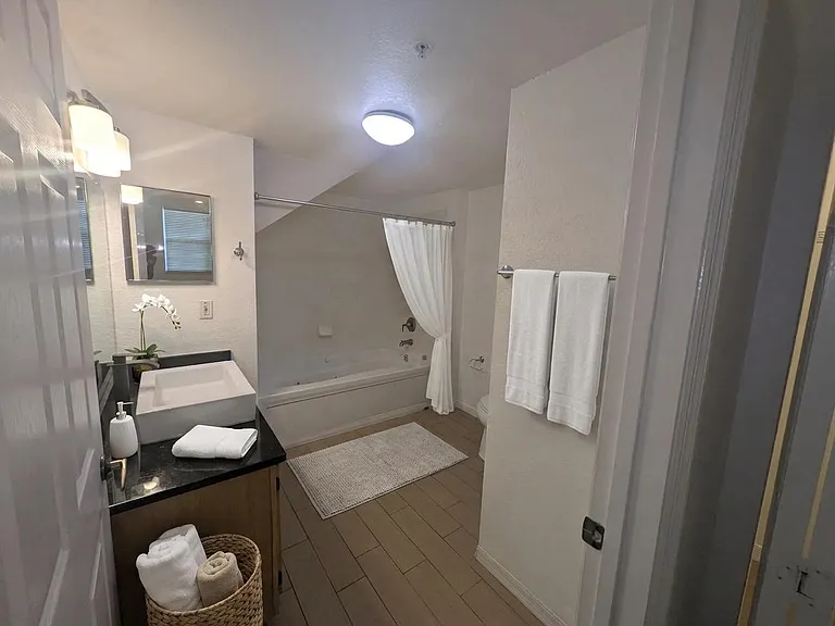 4015 Venetian Bay Dr #103 — Photo 8