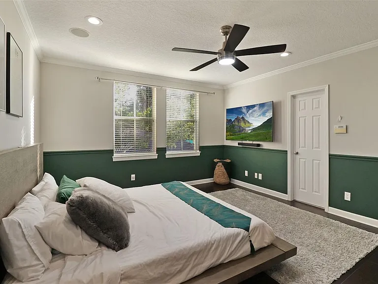 505 S Tampania Ave #2 — Photo 25
